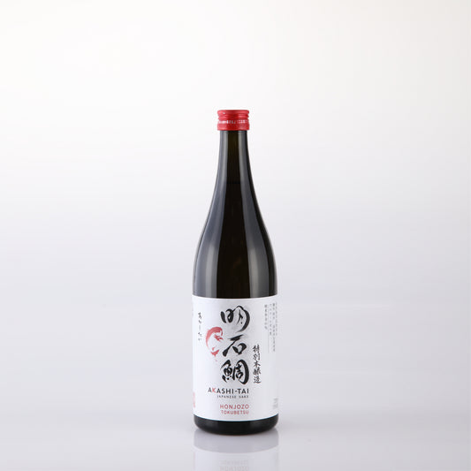 AKASHI TAI HONJOZO TOKUBETSU SAKE
