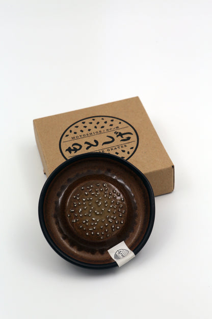 SURI MOTOSHIGE PLATE GRATER
